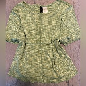 green and brown top bundle 💚🤎